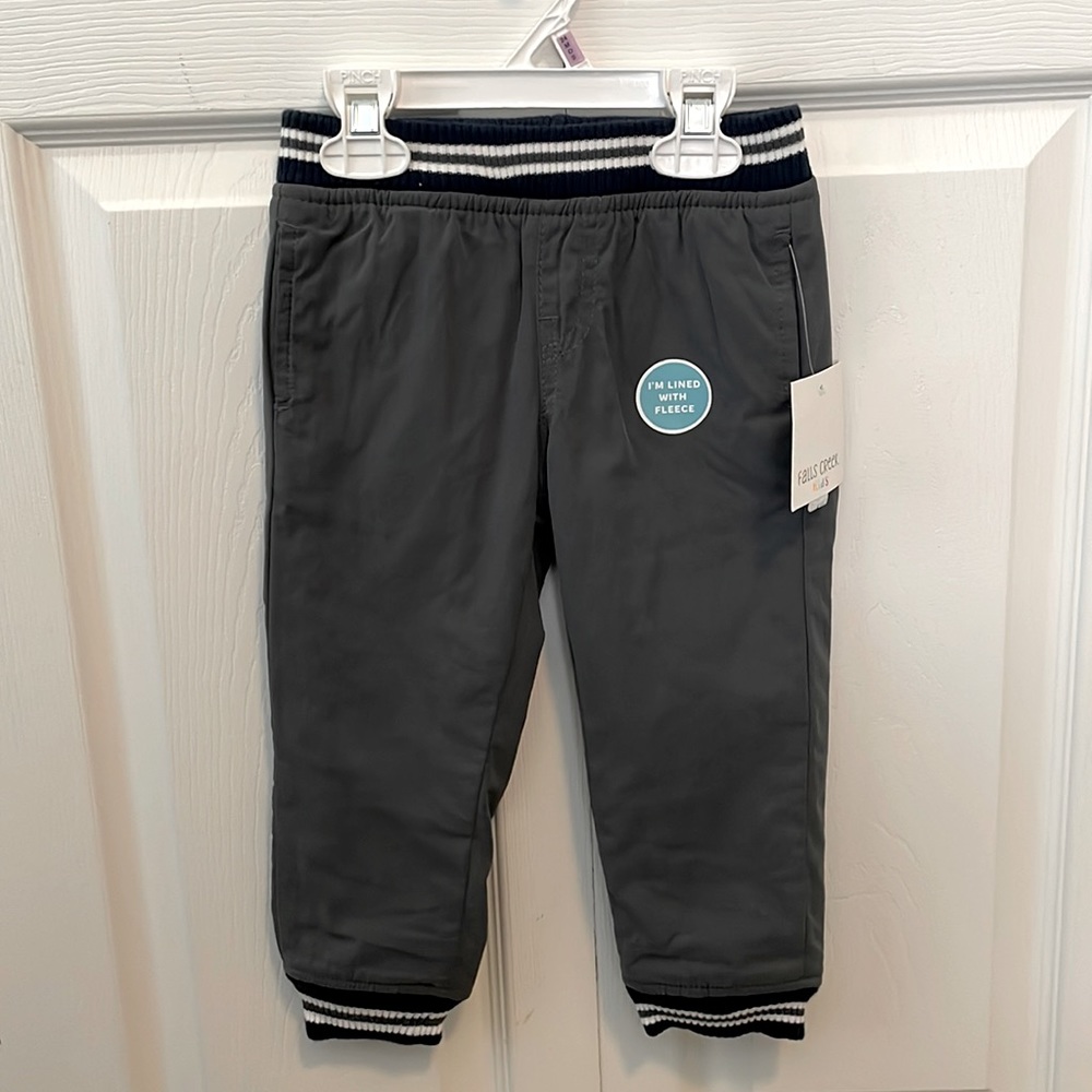 Boys fleece lined pants🎉 4/$20 Kids Bundles!